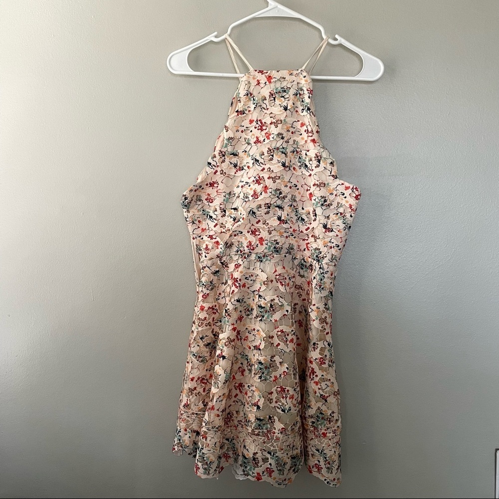 Tularosa Floral Lace Crochet Dress - Picture 10 of 11